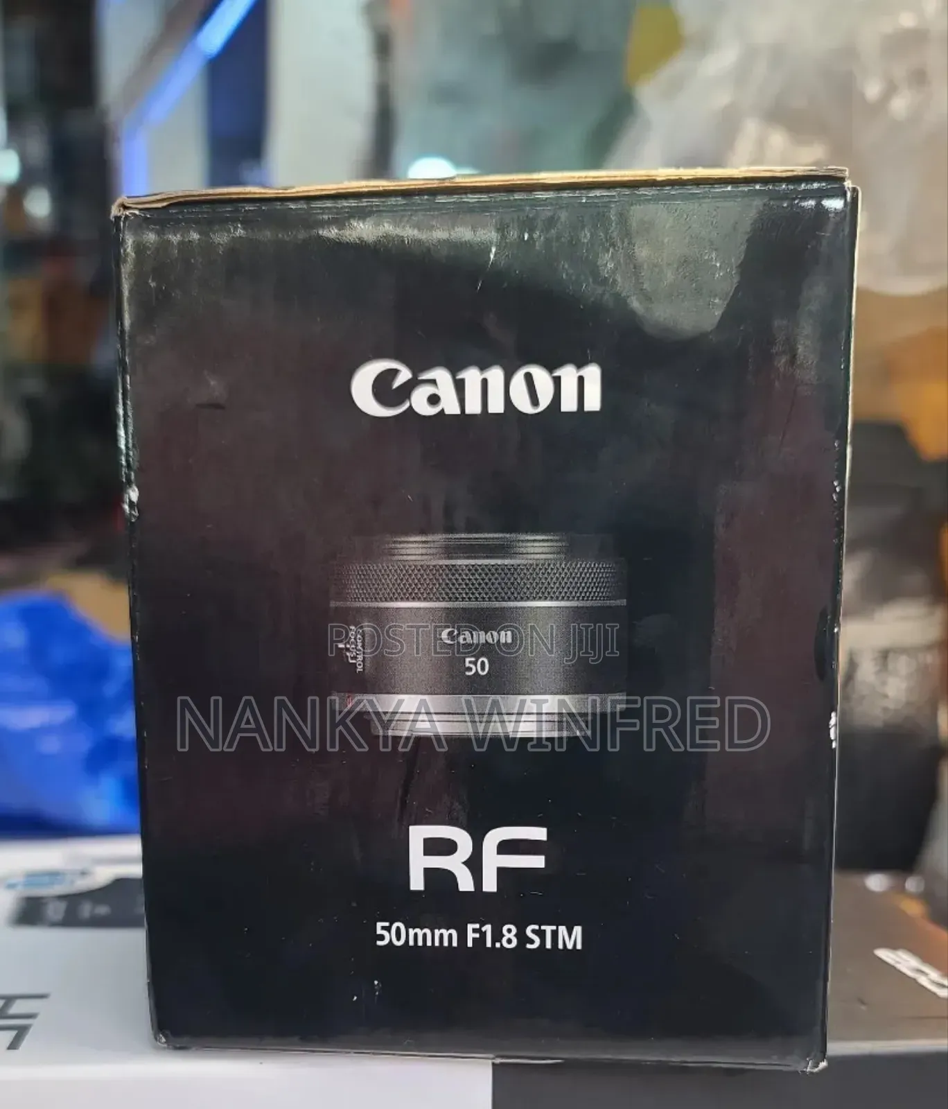 Rf 50mm F 1.8 STM