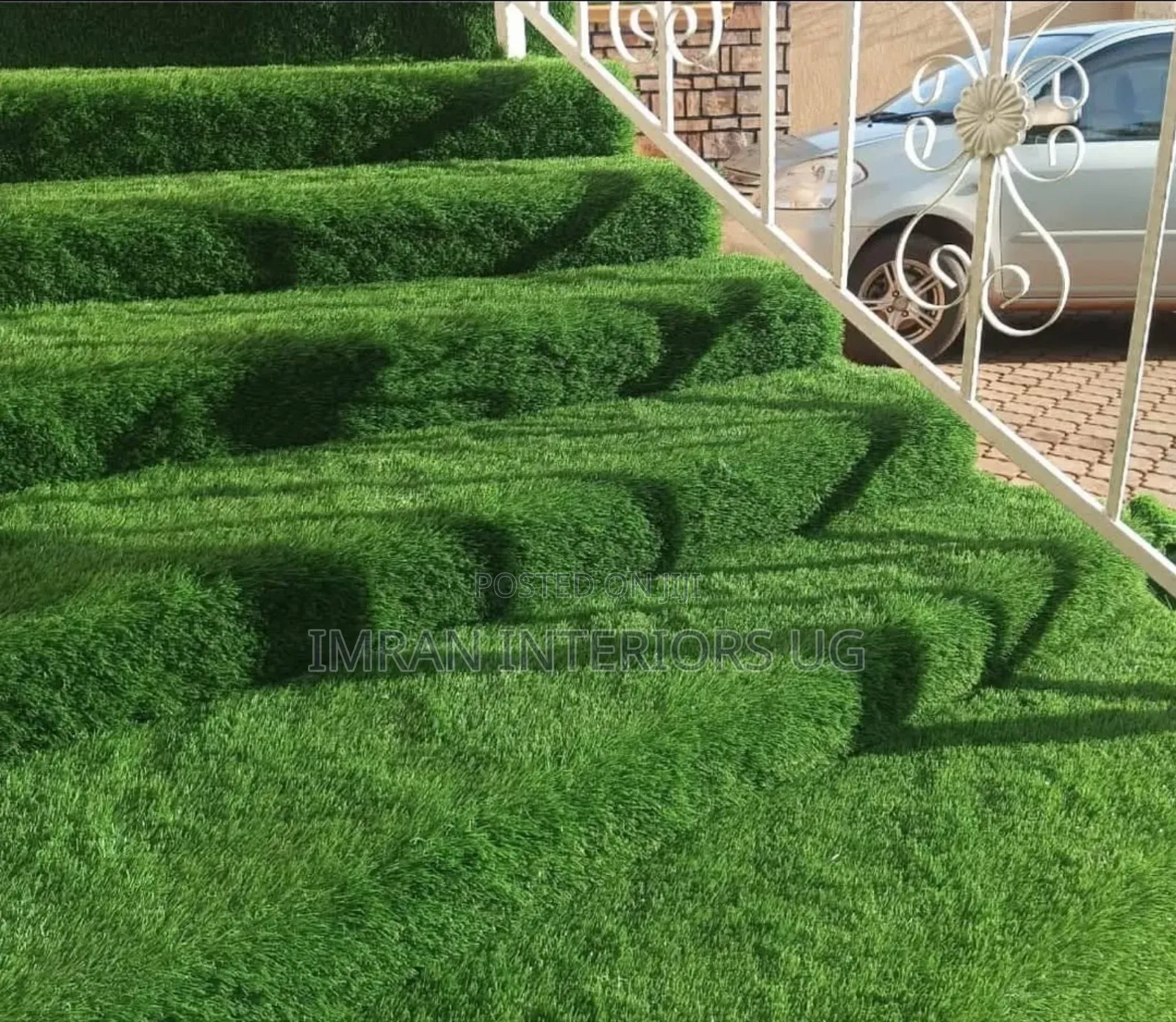 Good Quality Artificial Grass Carpet Available at Cheap Pric