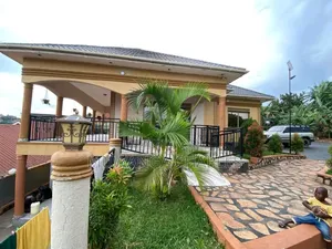 Furnished 4bdrm Bungalow in Fs Properties Ltd, Central Division