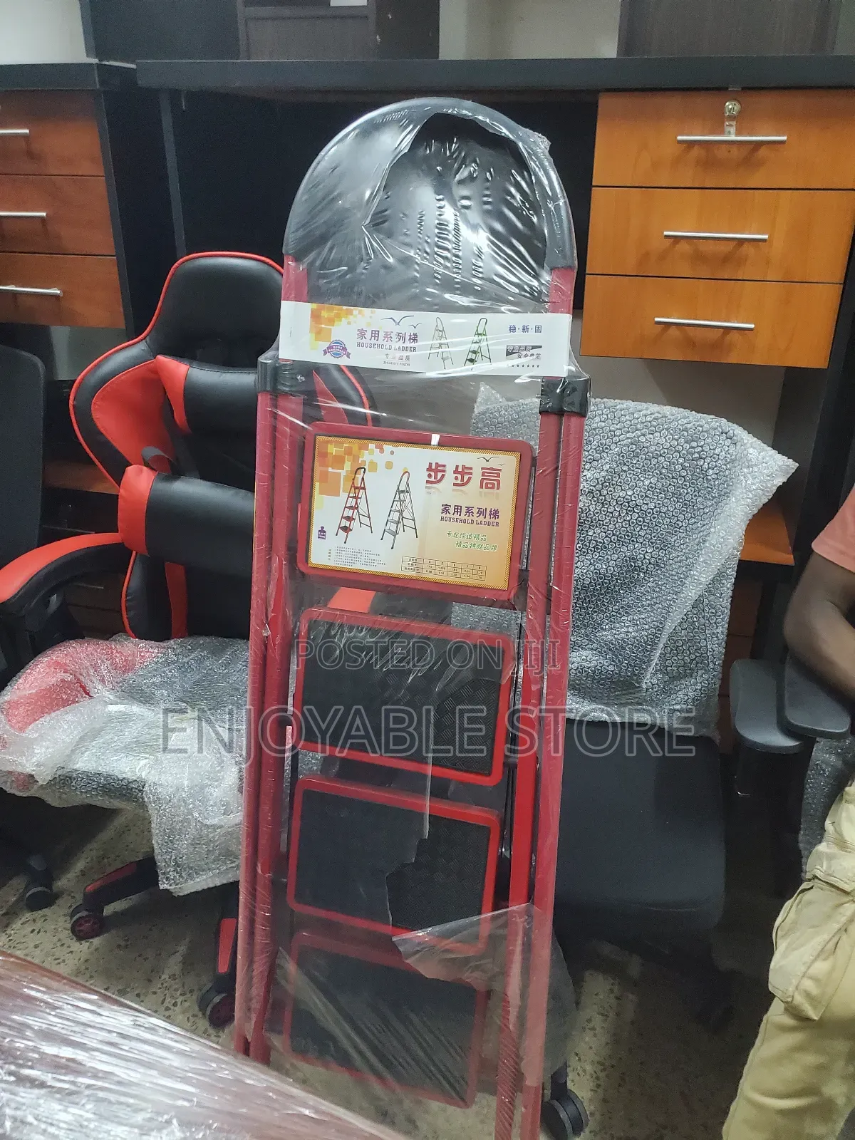 Heavy-duty Ladders 4 Steps