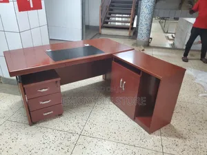Office Desks 1.6mtrs L Shaped