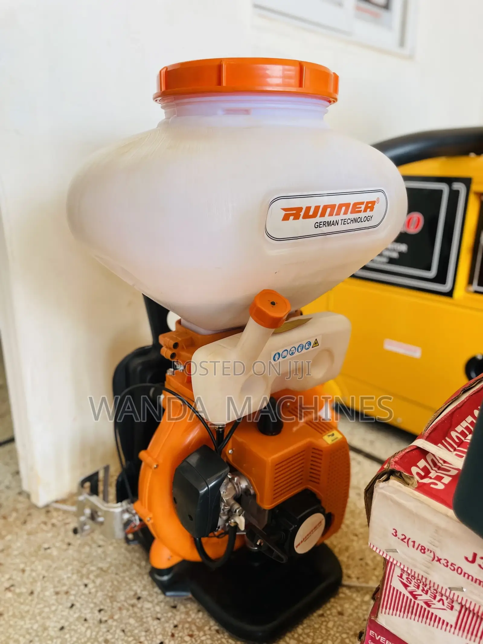 Knapsack Mist Duster