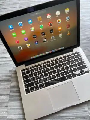Laptop Apple MacBook Pro 2015 16GB Intel Core I7 SSD 128GB