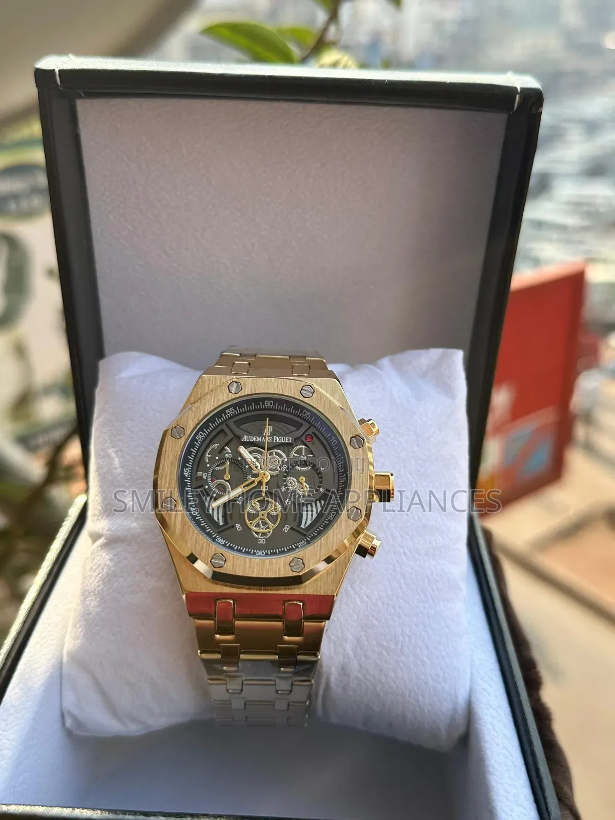 Audemars Piguet Men's Classic Analog Watch Gold Color