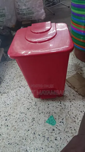 Steep on Dustbin