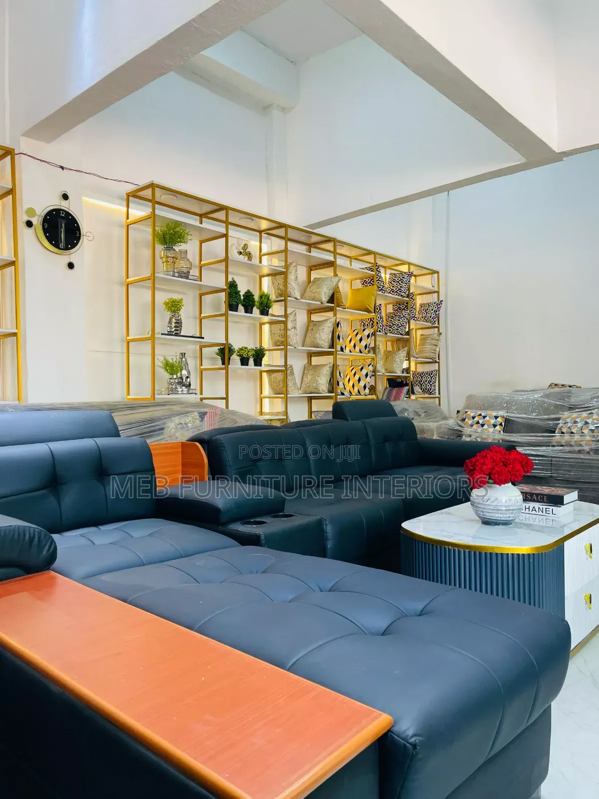L Shaped Sofa With Center Available