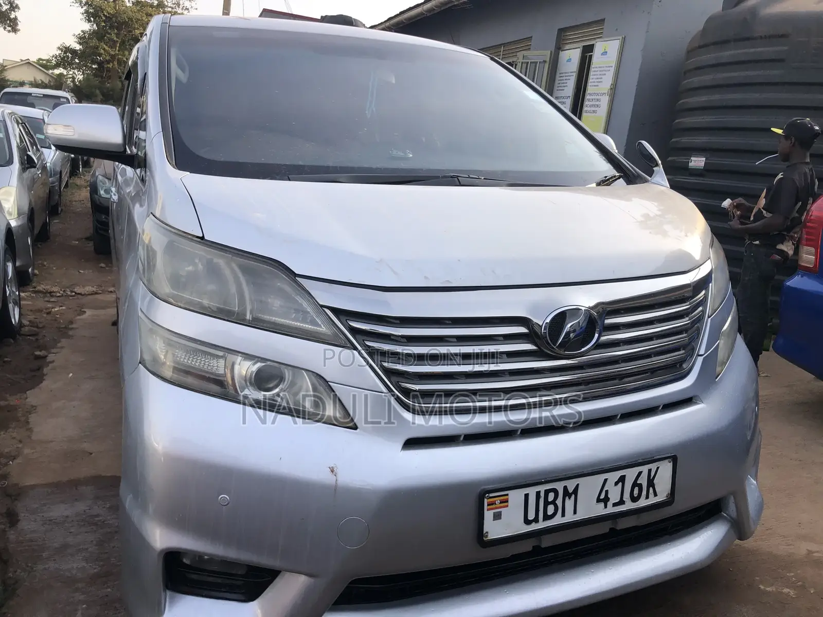 Toyota Vellfire 2016