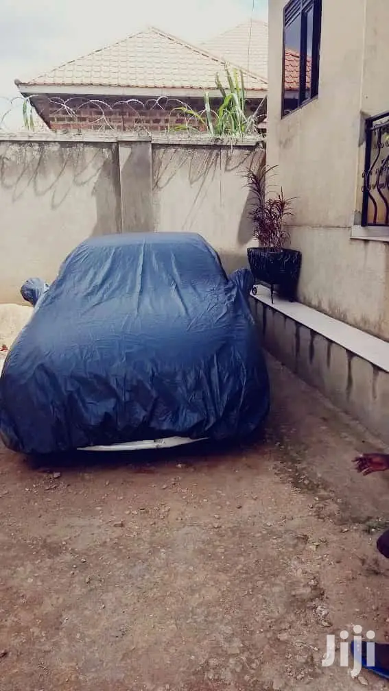 Nissan Fuga Car Cover