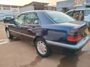 Mercedes-Benz C240 2002 Blue