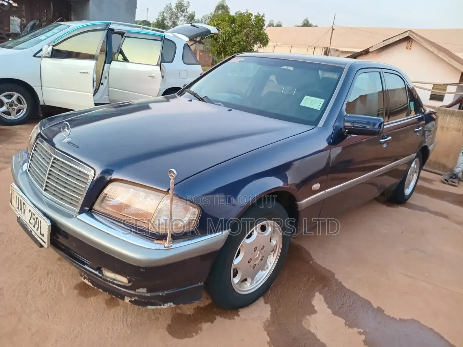 Mercedes-Benz C240 2002 Blue
