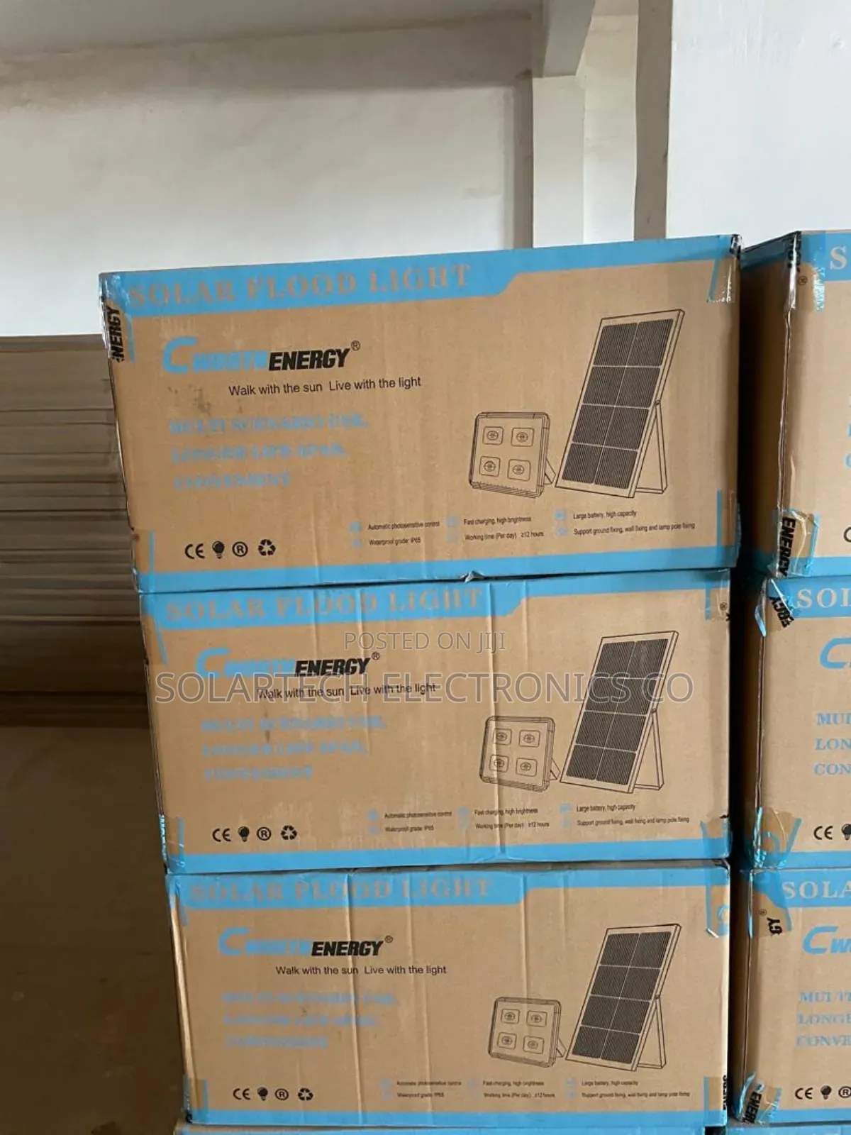 60w Cworth Energy Solar Flood Lights/ 5 Years Warranty.