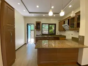 4bdrm Duplex in Kyanja, Central Division for rent