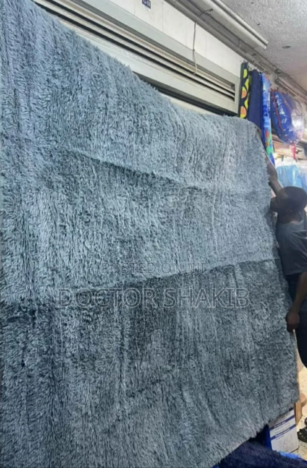 New Fluffy Centre Carpets 3 Meters by 2 Meters