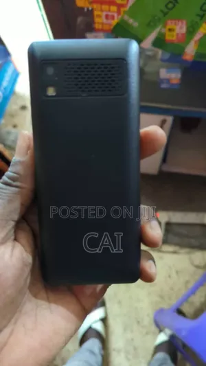 New Mobile Phone 4 GB Black