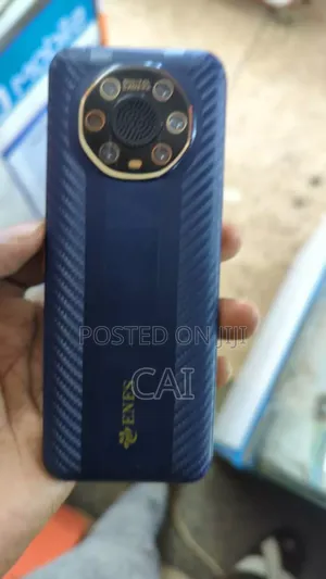 New Mobile Phone 8 GB Black