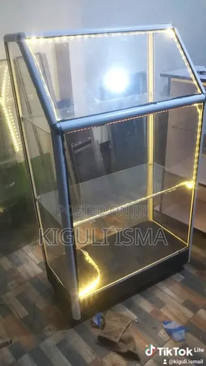 Showcase Display