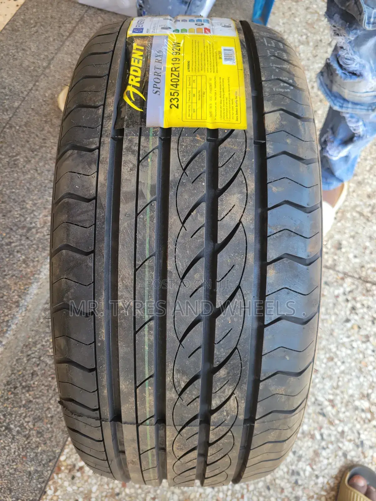 235/40 R19 Brand New Ardent. The Low Profile Tires.