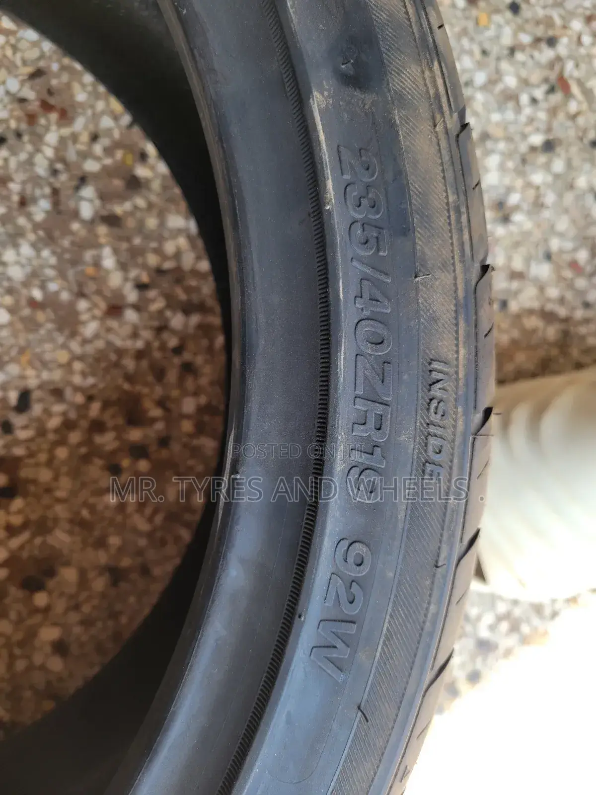235/40 R19 Brand New Ardent. The Low Profile Tires.