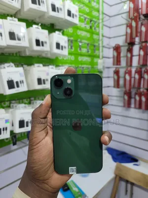 Apple iPhone 13 128 GB