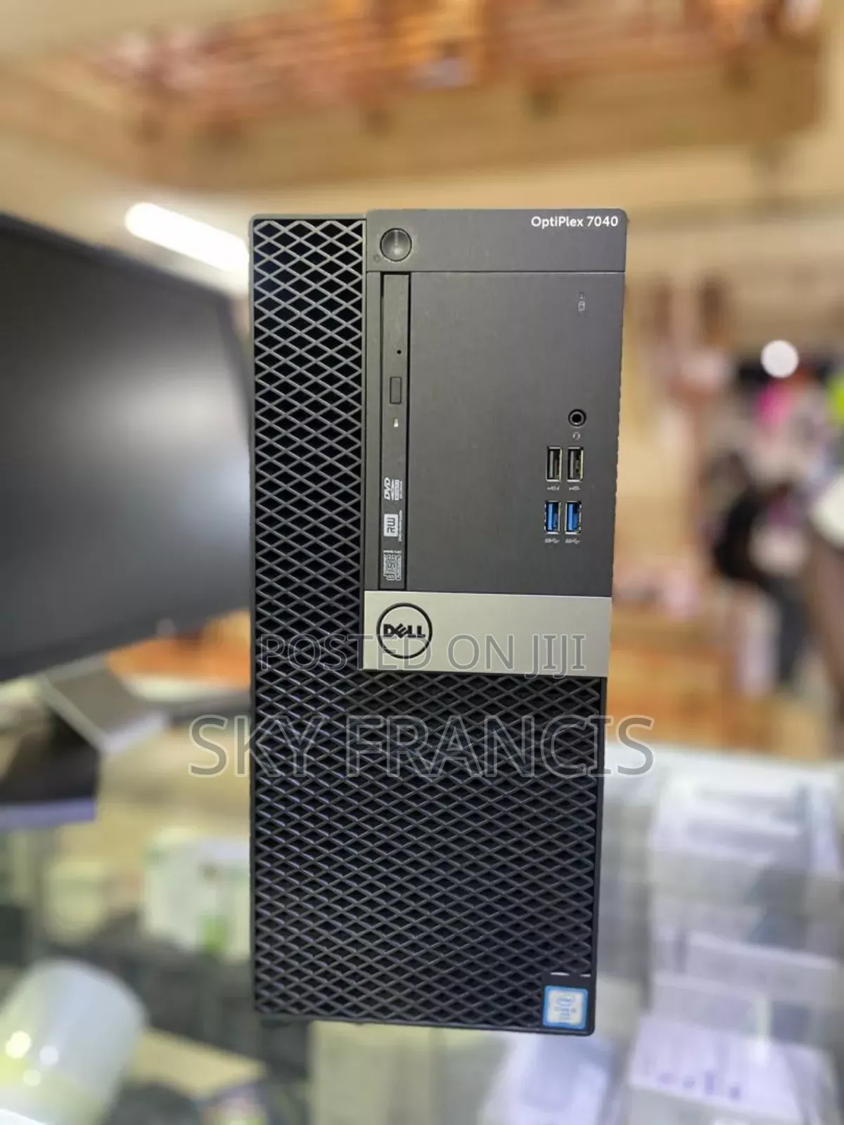 Desktop Computer Dell OptiPlex 7040 12GB Intel Core I5 HDD+SSD 256GB