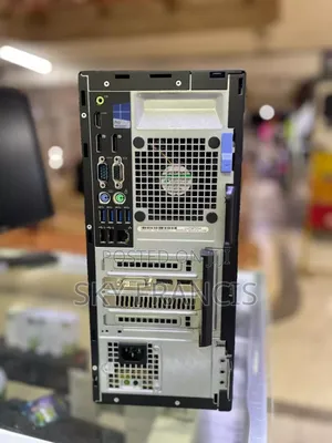 Desktop Computer Dell OptiPlex 7040 12GB Intel Core I5 HDD+SSD 256GB