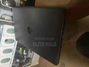 Laptop HP 15-Ra003nia 4GB Intel Core I3 HDD 500GB