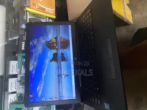 Laptop HP 15-Ra003nia 4GB Intel Core I3 HDD 500GB
