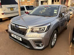 Subaru Forester 2018 Silver