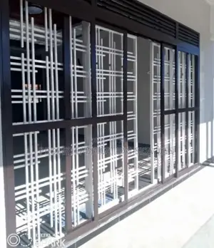 Photo - Slidingredients Door