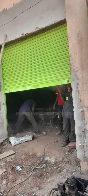 Photo - Rolling Door