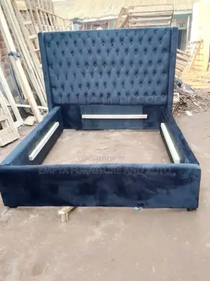 Manster David Dai Bed