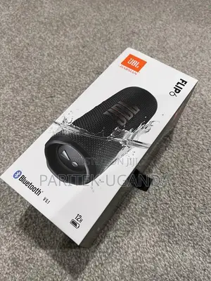 Photo - JBL Flip 6 Portable Bluetooth Speaker