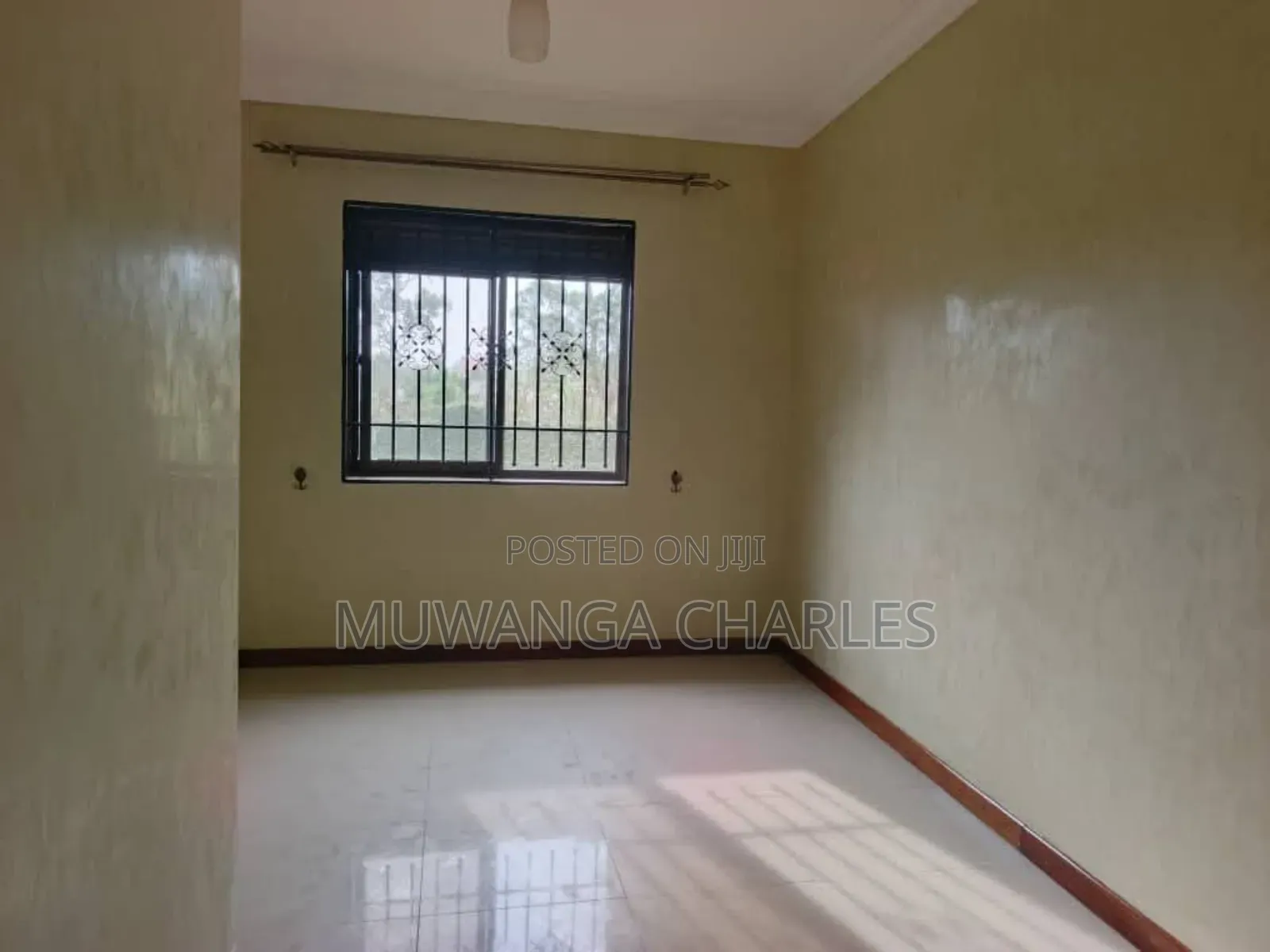 4bdrm Bungalow in Fs Properties Ltd, Makindye for rent