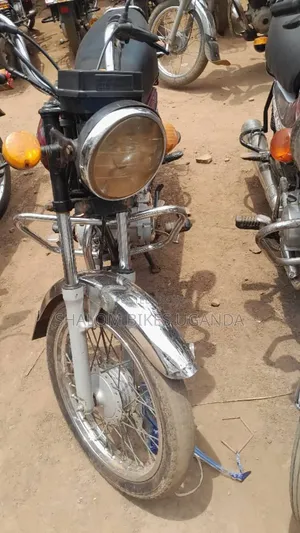 Bajaj Boxer 2015 Red