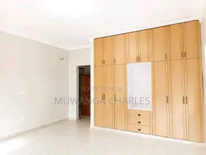 4bdrm Bungalow in Fs Properties Ltd, Kira for sale