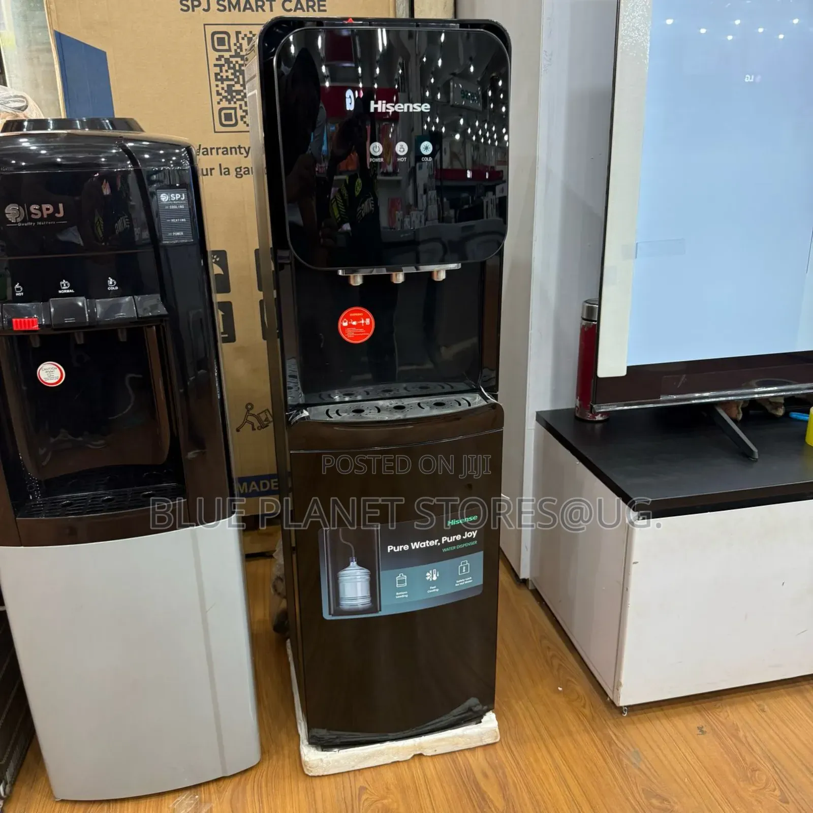 Hisense 3 Taps Water Dispensers \\ Bottom Load \\ H04wdbb3s3