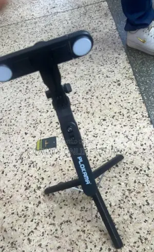 Plomana Phone Tripod