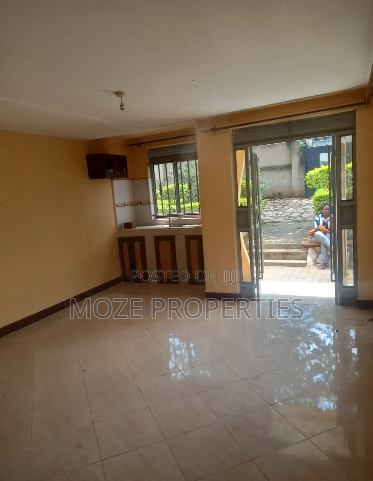 1bdrm Bungalow in Bweyogerere, Central Division for rent