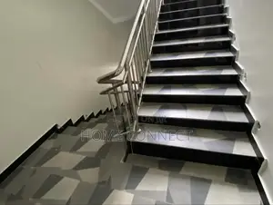 2bdrm Apartment in Muyenga, Central Division for rent