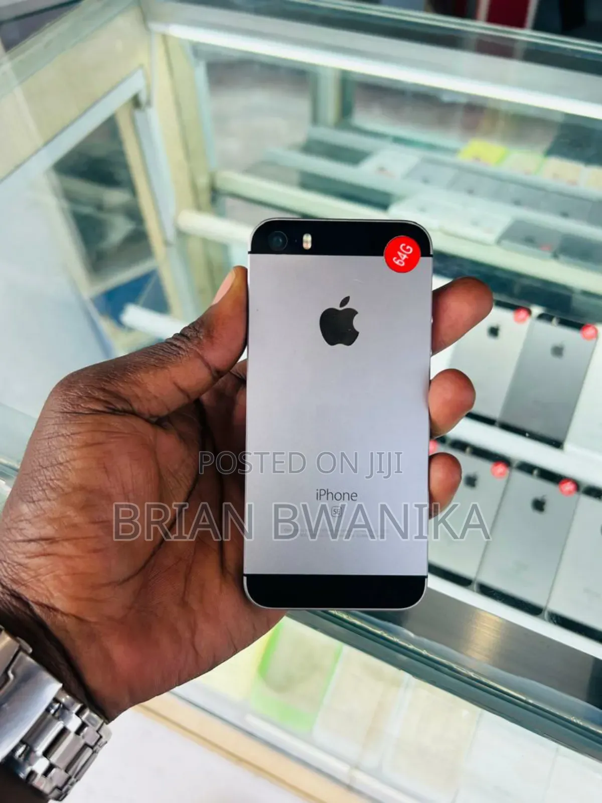 Apple iPhone SE 64 GB Gray