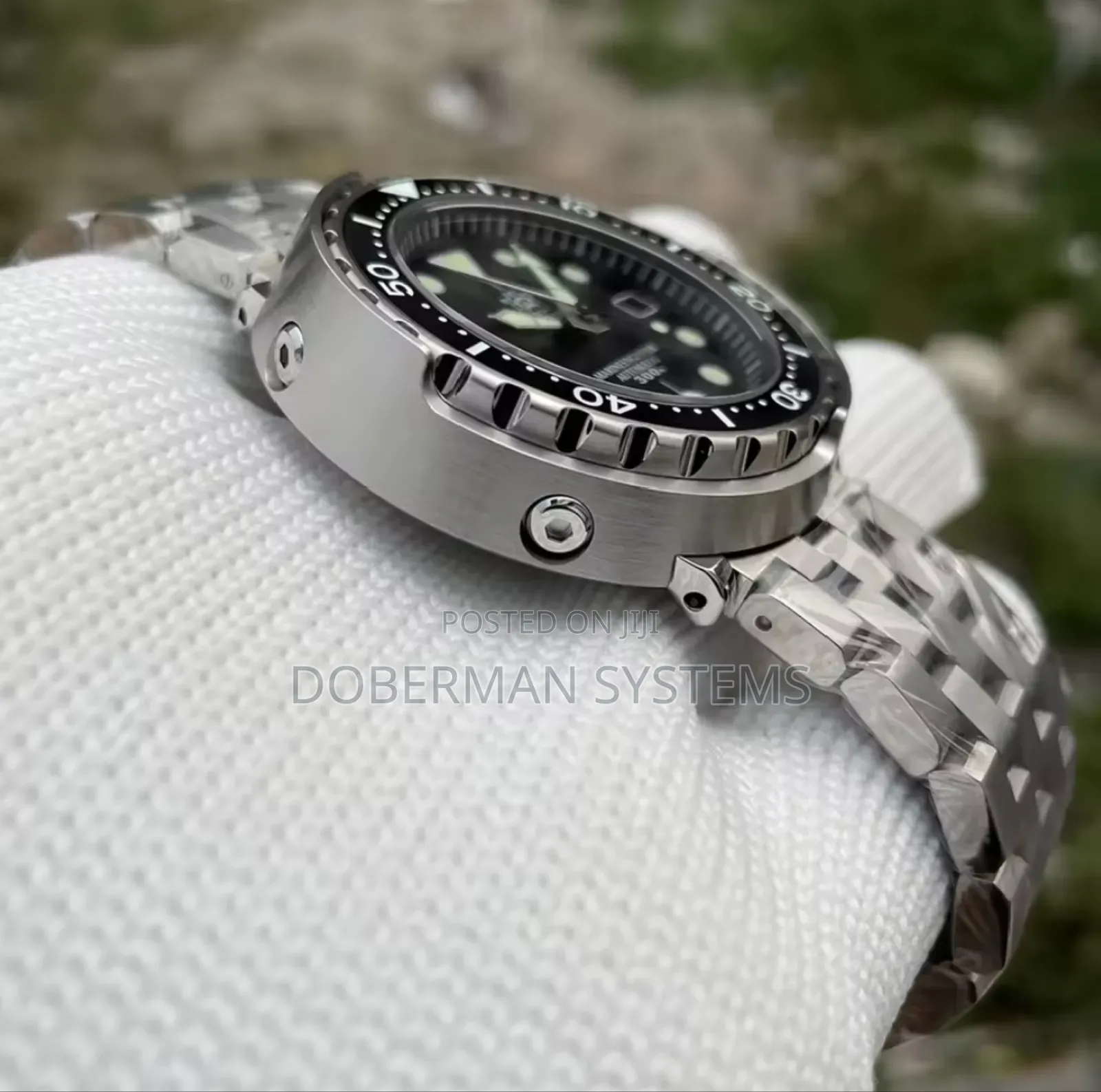 Automatic/Mechanical Watch. Steeldive Sd1975