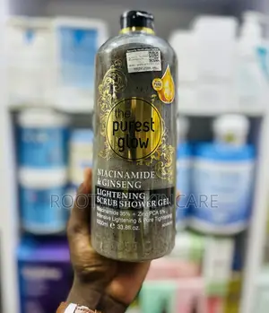 Photo - The Purest Glow Niacinamide Ginseng Lightening Body Scrub