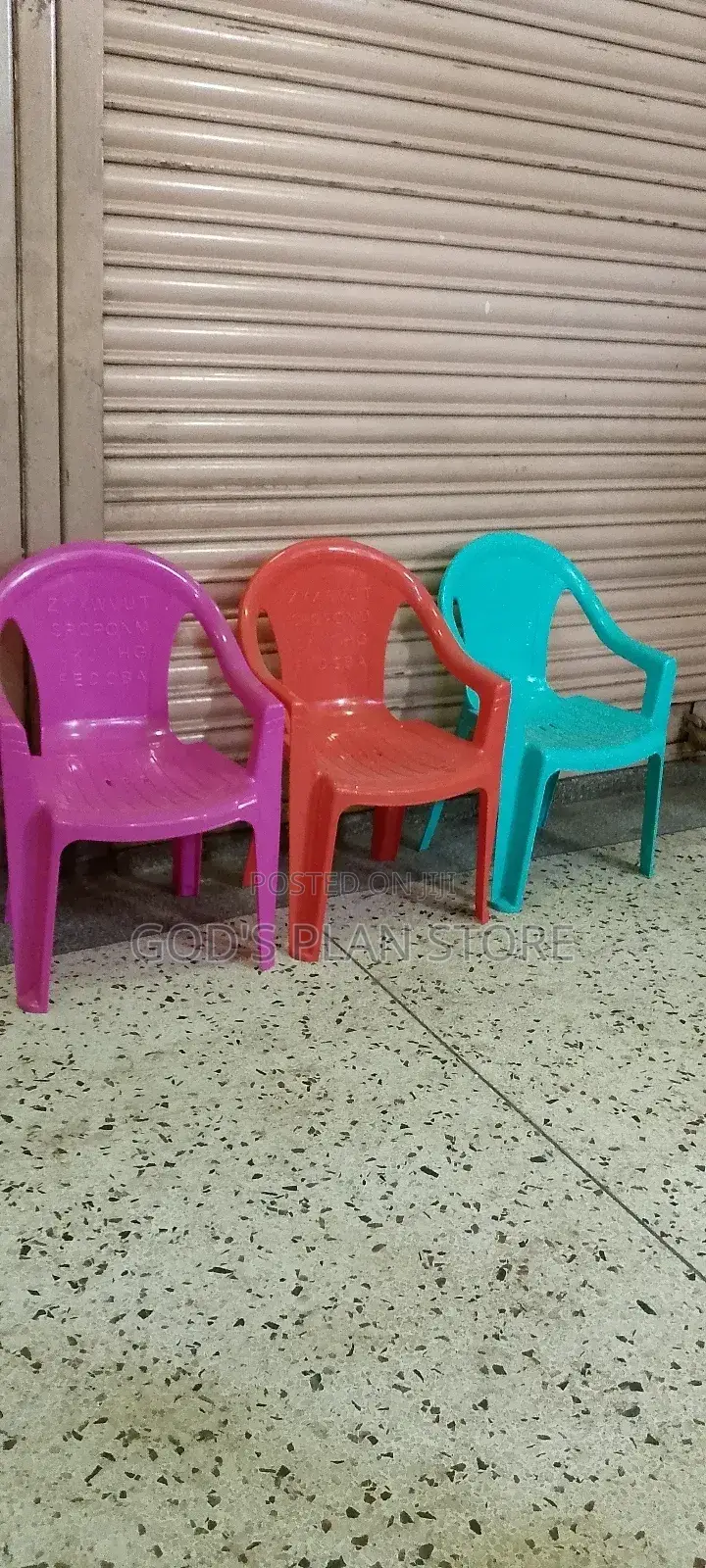 Kids Armed Plastic Chairs