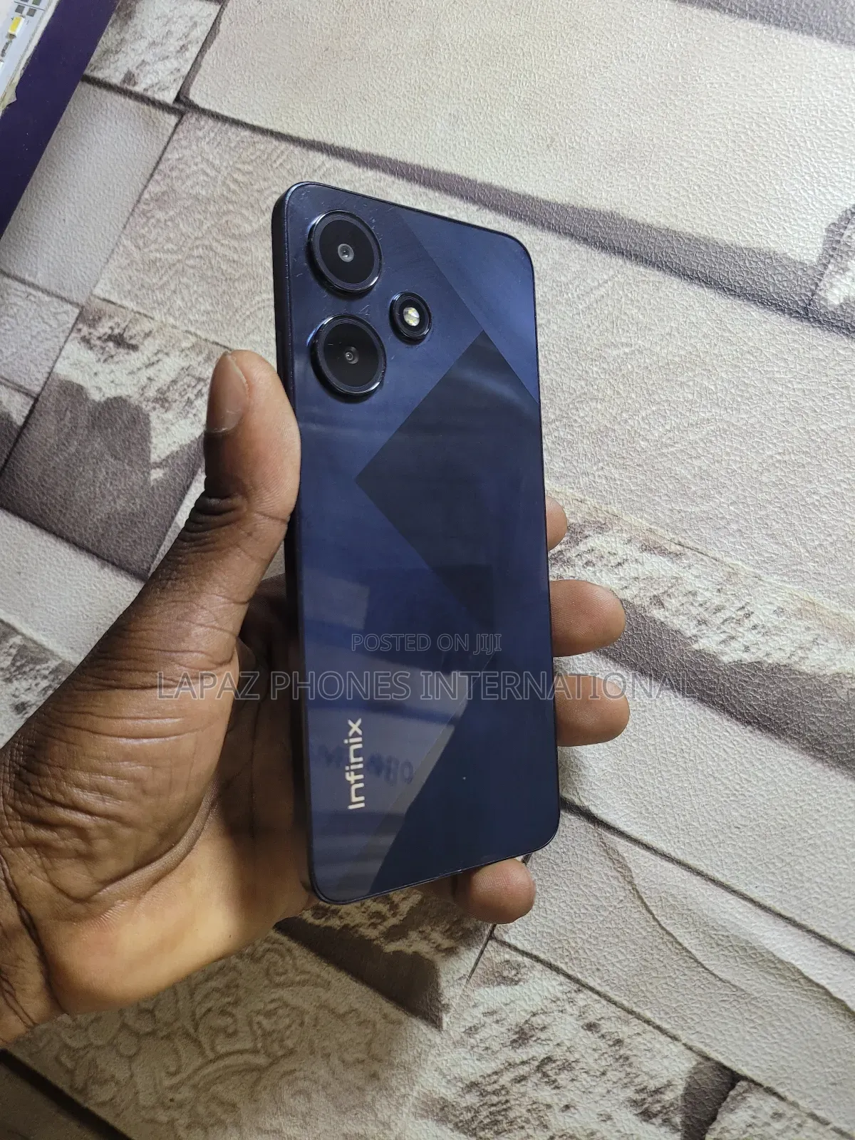 Infinix Hot 30i 128 GB Black