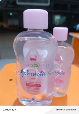 Photo - Johnson Oil 200ml