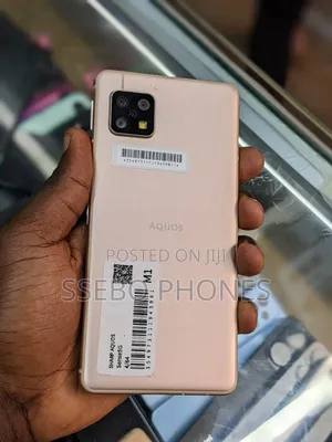Photo - Sharp Aquos sense5G 64 GB Rose Gold