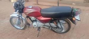 Bajaj Boxer 100 2024 Red