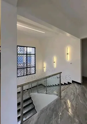 6bdrm Duplex in Fs Properties Ltd, Kawempe for sale