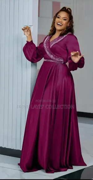Photo - Womens Satin Party Dresses