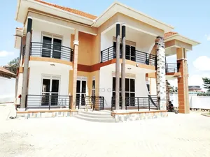 5bdrm Duplex in Fs Properties Ltd, Kira for sale